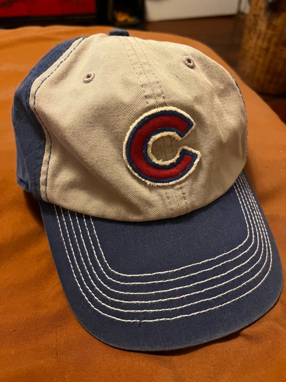 Chicago Cubs Navy and Cream Embroidered Logo Baseball Cap